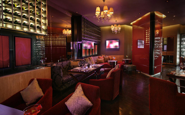 Angelina Restaurant & Lounge - Sofitel Legend Metropole Hanoi