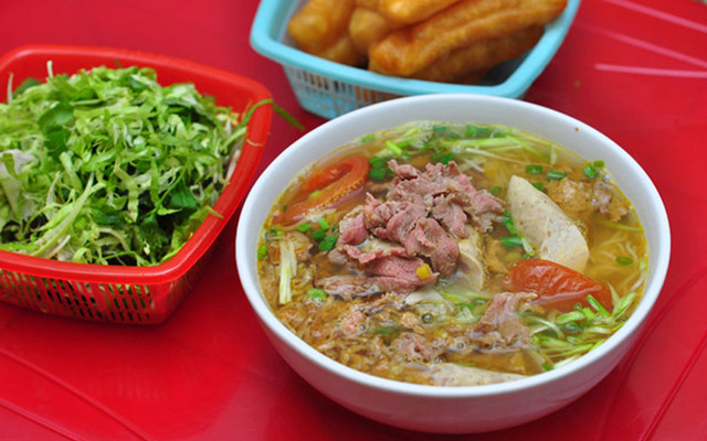 Bún Riêu & Mì Quảng