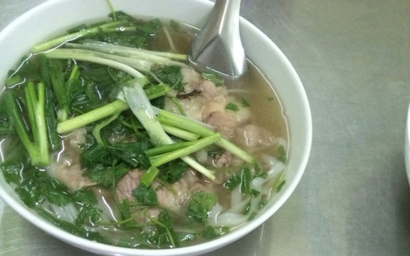 Phở Bò Gà - Phó Đức Chính