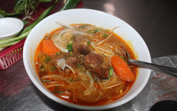 Bún, Miến Măng Gà & Bò Kho