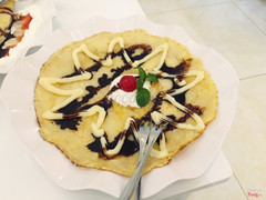 Crepe sốt socola