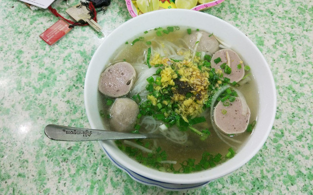 Hủ Tiếu Bò Viên Bình Phú