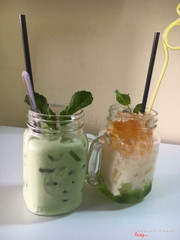 Matcha và yaua 3 tầng