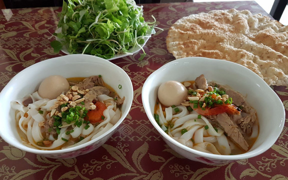 Mì Quảng Bánh Canh - Thống Nhất