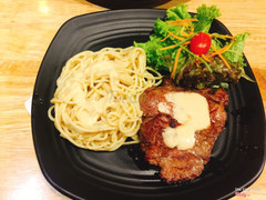 Mỳ ý steak sốt tôm càng