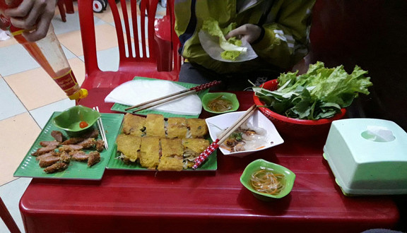 Chè Cung Đình & Bánh Xèo Huế - Lê Đại Hành