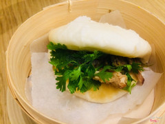 Bánh bao kẹp thịt nướng Nam Bento