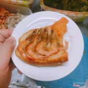 Bánh mì tôm chiên tại quán Nhà Ú