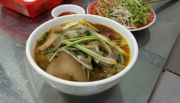 Hủ Tiếu Mì, Bún Bò & Bánh Canh