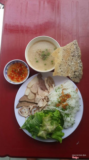 Bánh hỏi cháo lòng Bình Định