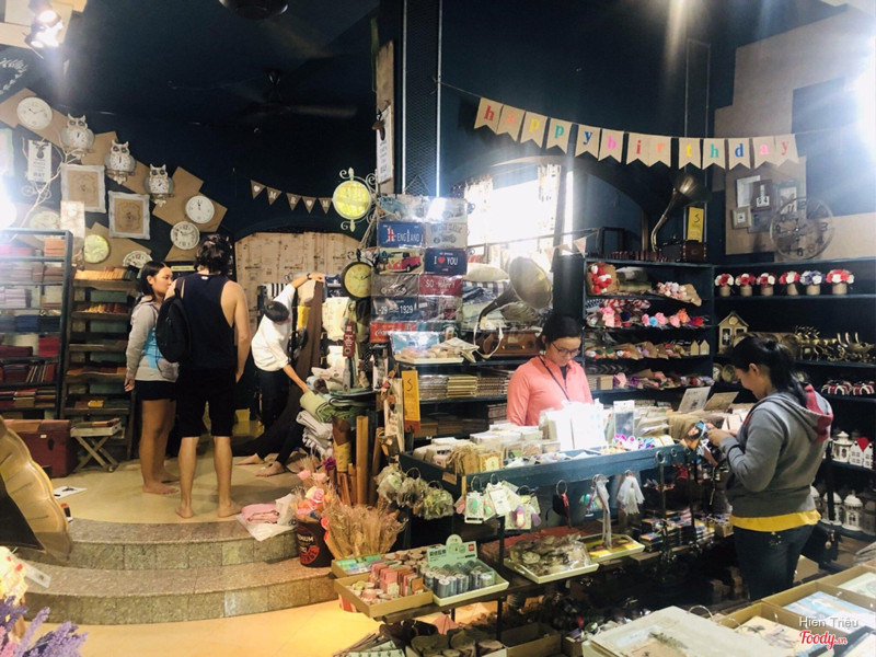 Nhiều món đồ đẹp tại shop