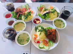 Gà rô ti giòn, dai, ngọt thịt