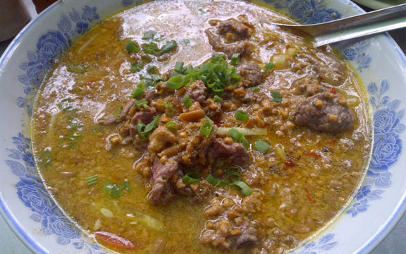 Phở Vinh - Nguyễn Văn Của