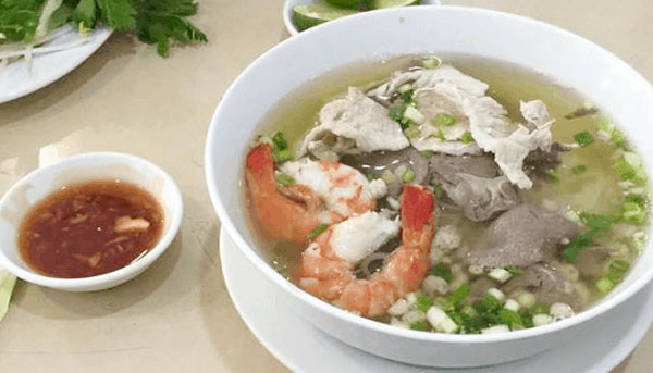 Hủ Tiếu & Bò Kho - Nguyễn Văn Công