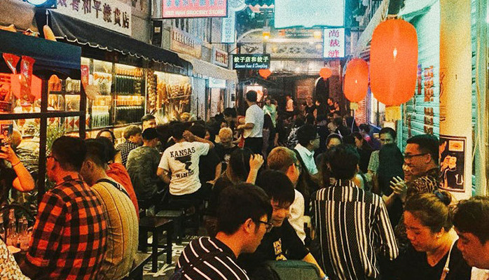 Hẻm Bia: Lost In Hongkong