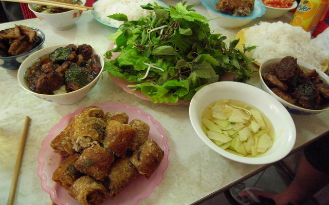 Bún Chả - Nguyễn Chế Nghĩa