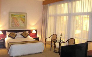 De Syloia Hotel - Trần Hưng Đạo