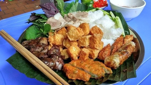 Bún Đậu Mắm Tôm Dân Tổ - 839 Thiên Lôi