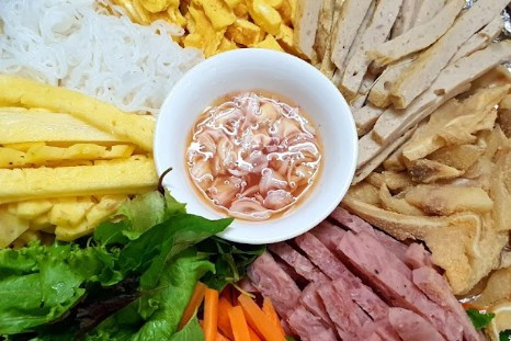 Bé Chị - Đặc Sản Xứ Nẫu