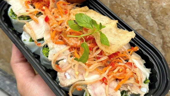 Cơm Hến, Bún Hến & Mì Hến - Âu Cơ