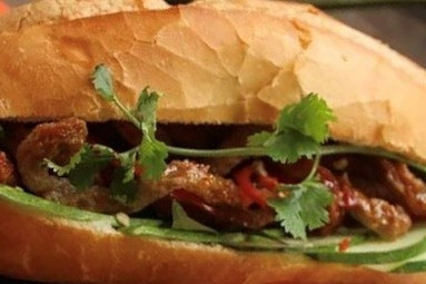 Bánh Mì Chả Cá Má Hải