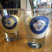 Kem Chanh Dây và kem Phô Mai