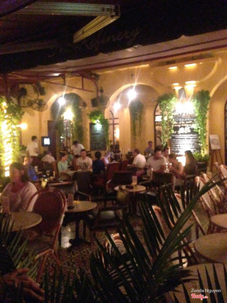out door điểm ngồi lý tưởng