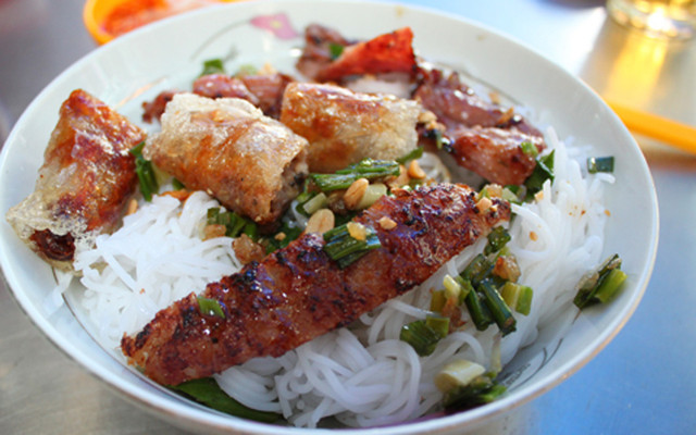 Nem Nướng Cát Tường