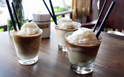 Quân Cafe - Hòa Mã