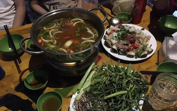 Đào Hoa Đảo 3 - Quán Ăn Gia Đình