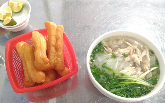 Phở Gà Ta - Ngọc Thụy