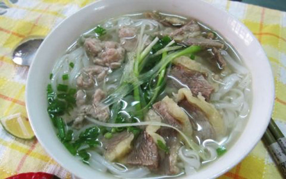 Phở Bình Dân - Trần Nhật Duật