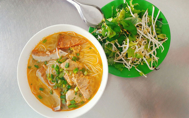 Cô Mai - Bún Riêu Cá