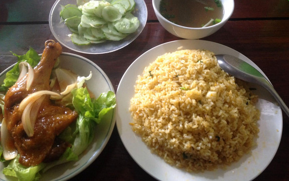 Đức Toàn - Phở Bò & Cơm Rang