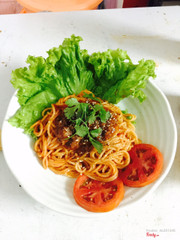 mì ý sốt bò bằm