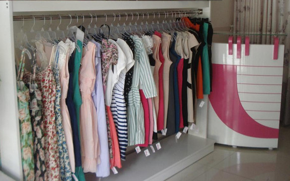 Hạnh Long - Shop Quần Áo