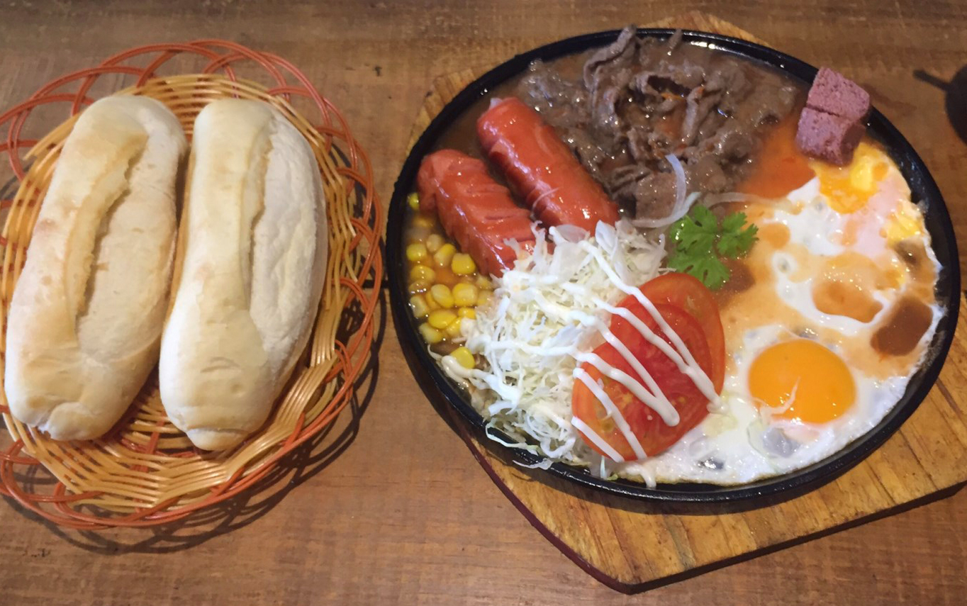 Bánh Mì Chảo Pate Rán ở Quận Cầu Giấy, Hà Nội | Foody.vn
