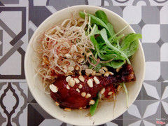 mì quảng gà khô