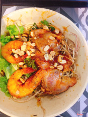 mì quảng tôm xá xíu