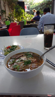 Bún bò thập cẩm