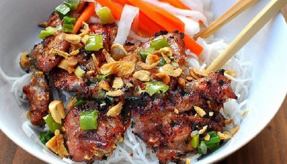 Bánh Xèo, Bún Mắm & Bún Thịt Nướng