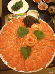 Cá hồi sashimi