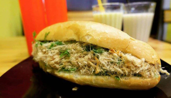 Bánh Mì Cô Ba - Đường D12