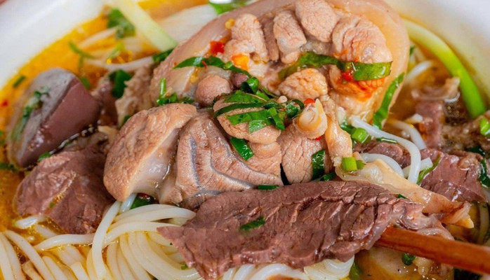 Quán Ăn Thuỷ Trúc - Bò Beefsteak & Bún Bò - Chu Văn An