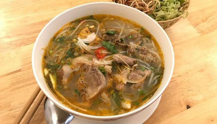 Bún Bò Huế Chả Cá Thác Lác