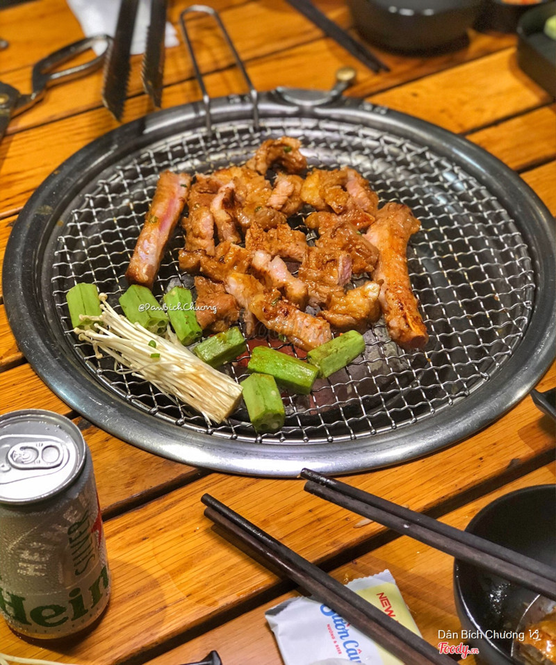 Sườn cây nướng