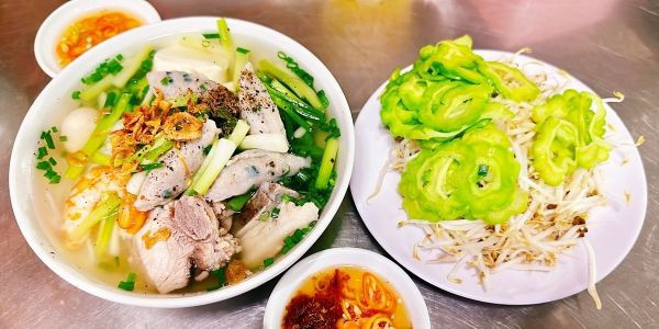 BÚN CHẢ CÁ THÁC LÁC - Đại Lộ Bình Dương