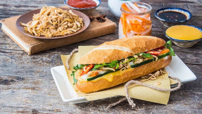 Bánh Mì Sài Gòn - Tú Mỡ