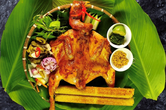 Gà Kung Fu - Gà Nướng Cơm Lam & Cá Nướng - Nguyễn Văn Đậu