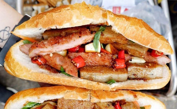 Bánh Mì Chả Cá Út Nè - Nguyễn Cửu Vân